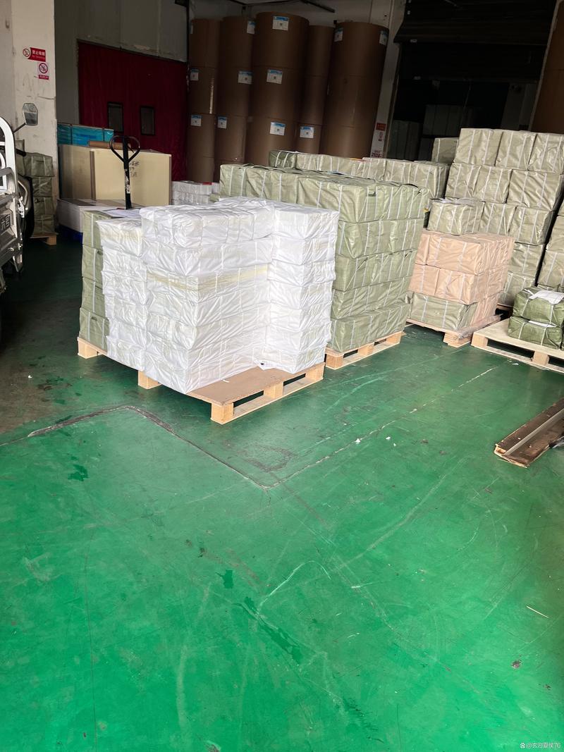 南陽印刷 專業(yè)工廠 老字號從業(yè)印刷20年 先進(jìn)的設(shè)備進(jìn)口海德堡印刷機(jī)
